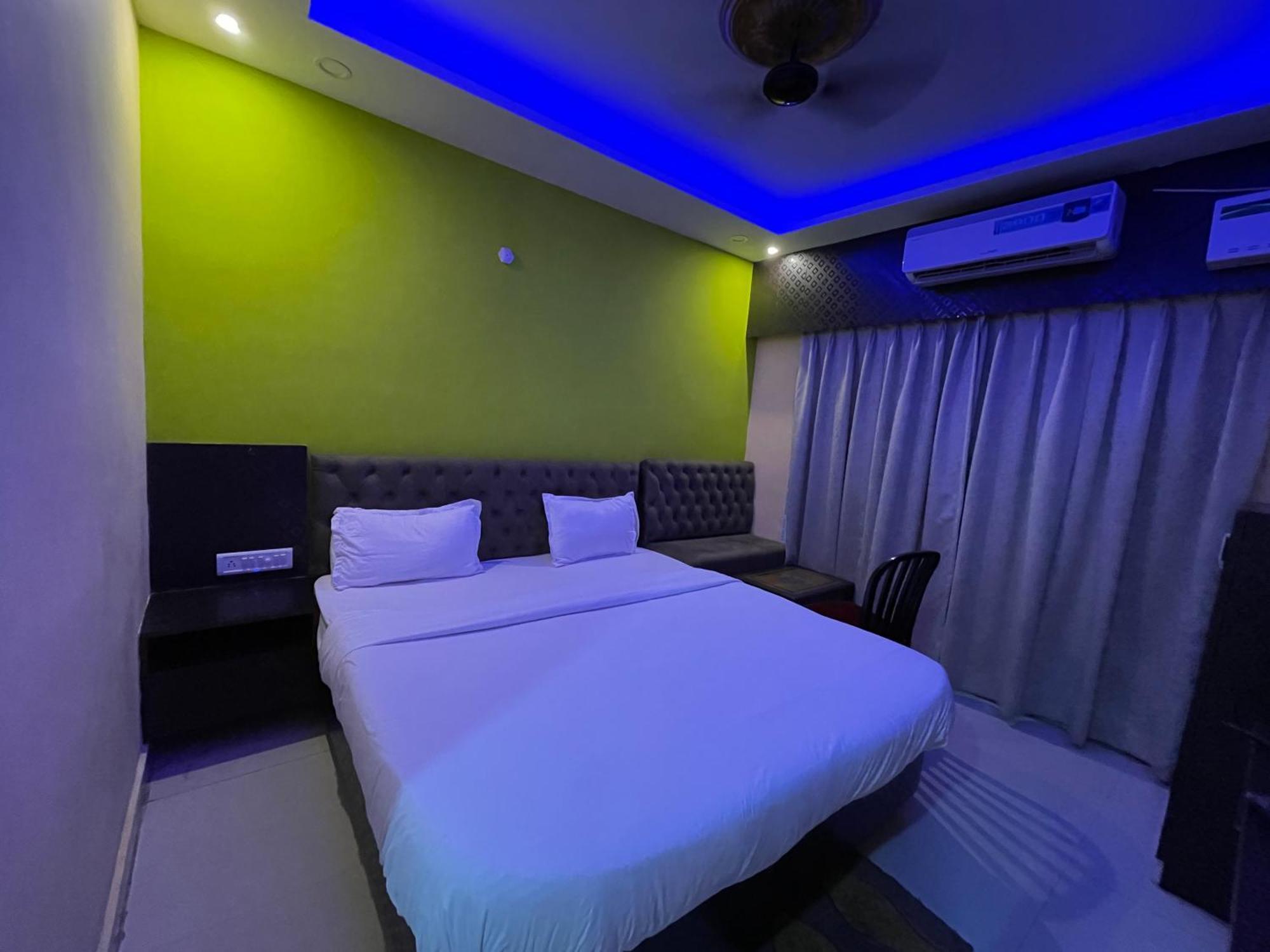 Hotel Seven Inn By Seven Group Puri Exterior photo
