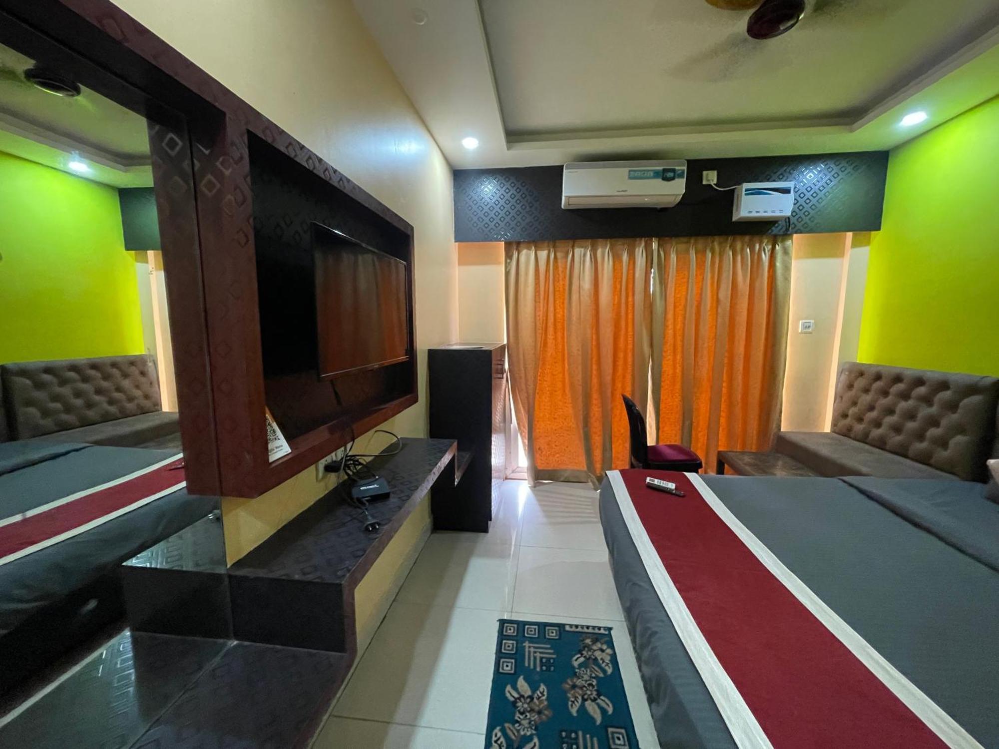 Hotel Seven Inn By Seven Group Puri Exterior photo